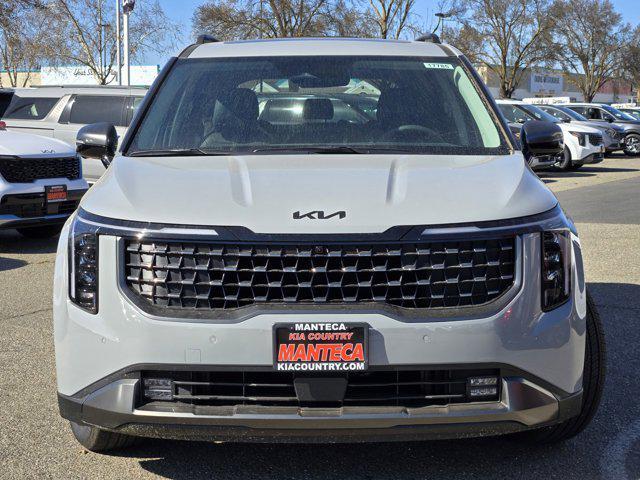 new 2025 Kia Carnival car, priced at $48,820
