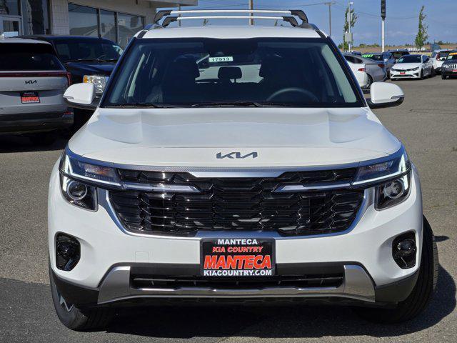 new 2025 Kia Seltos car, priced at $28,570