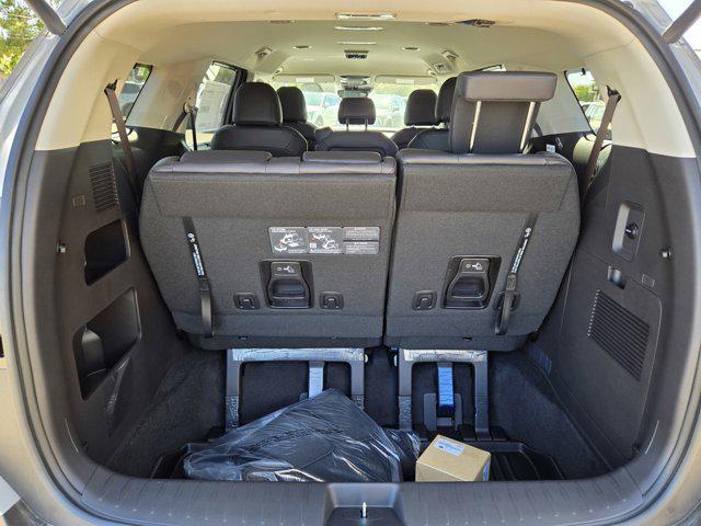 new 2026 Kia Carnival car, priced at $43,450