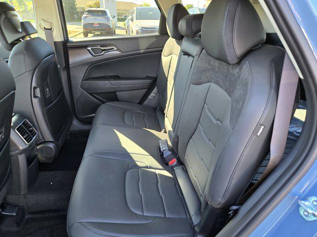new 2026 Kia Sportage Hybrid car, priced at $42,575