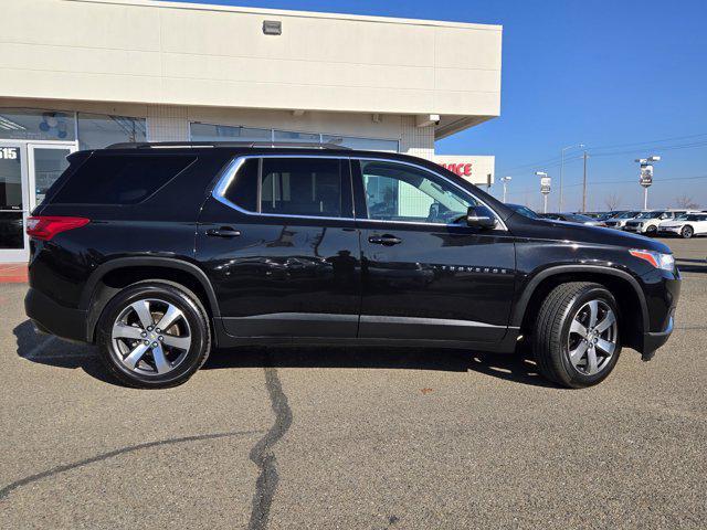 used 2021 Chevrolet Traverse car, priced at $25,568