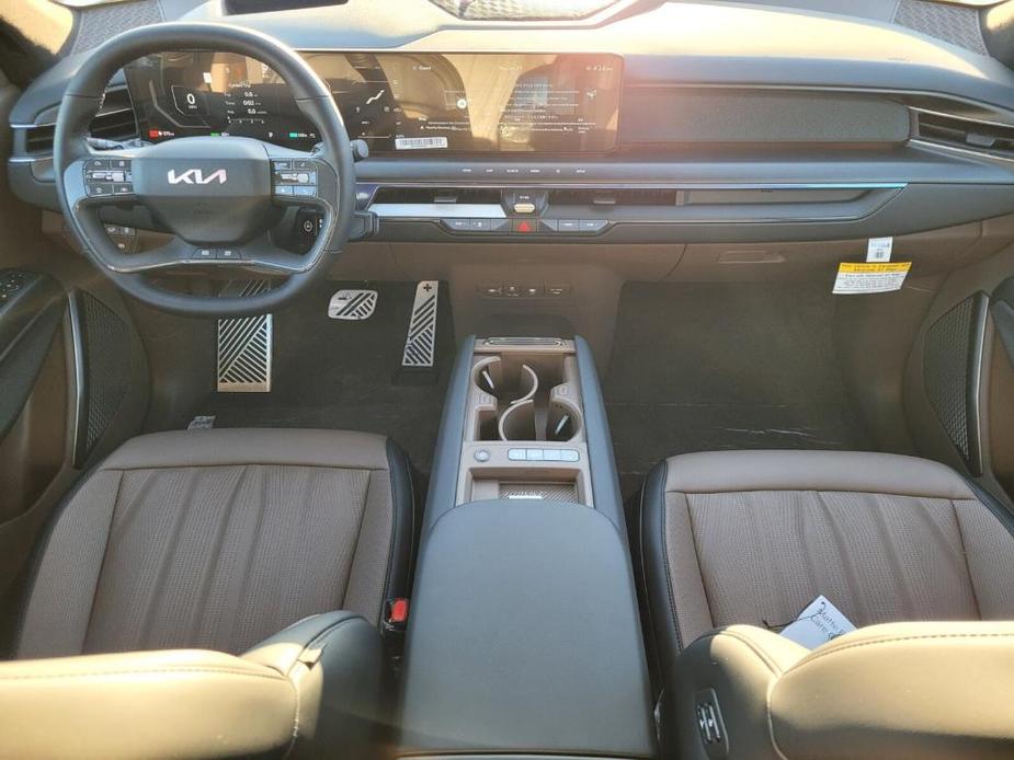 new 2024 Kia EV9 car, priced at $79,110