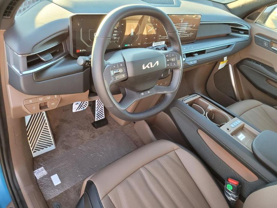 new 2024 Kia EV9 car, priced at $79,110
