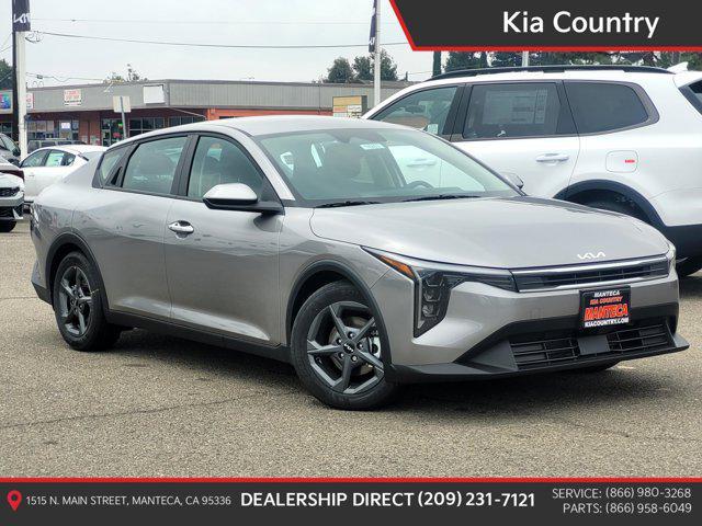 new 2025 Kia K4 car, priced at $22,990