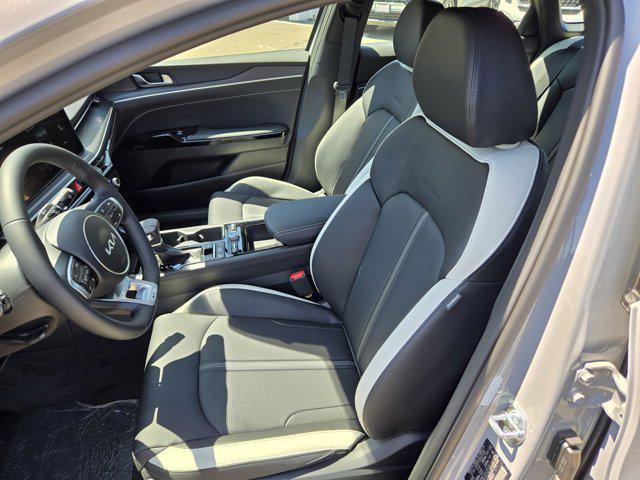 new 2025 Kia K5 car, priced at $30,210