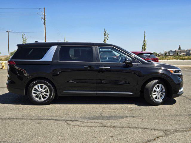 used 2024 Kia Carnival car, priced at $35,998