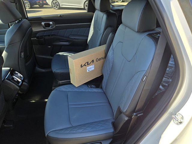 new 2025 Kia Sorento Hybrid car, priced at $49,510