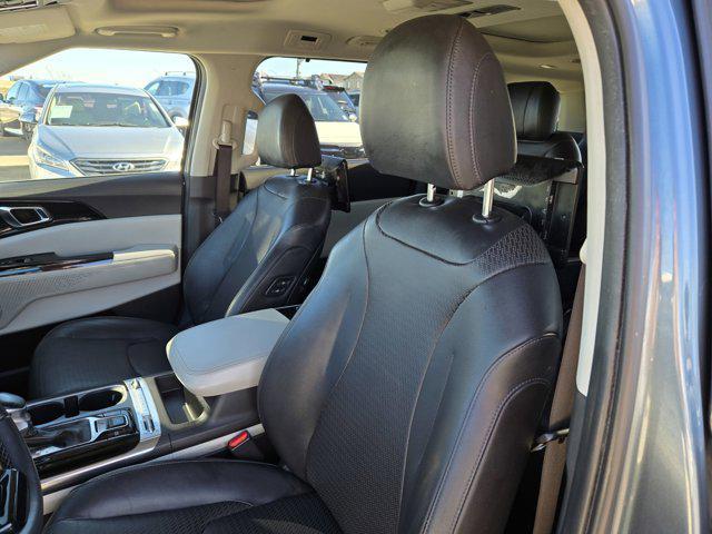 used 2022 Kia Carnival car, priced at $39,798