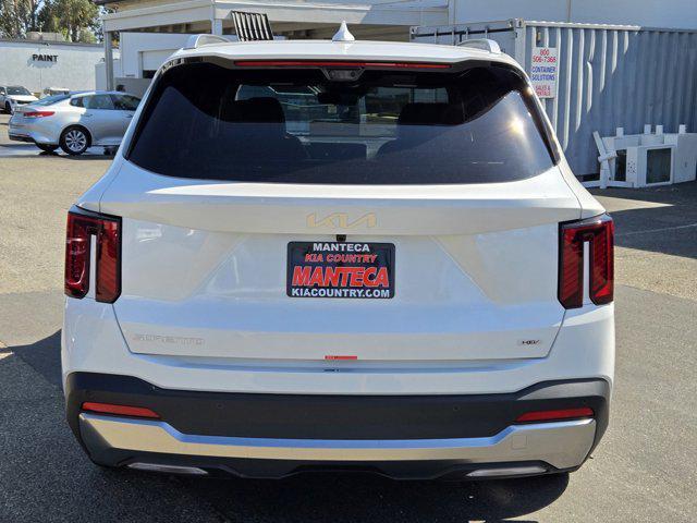 new 2025 Kia Sorento Hybrid car, priced at $49,215