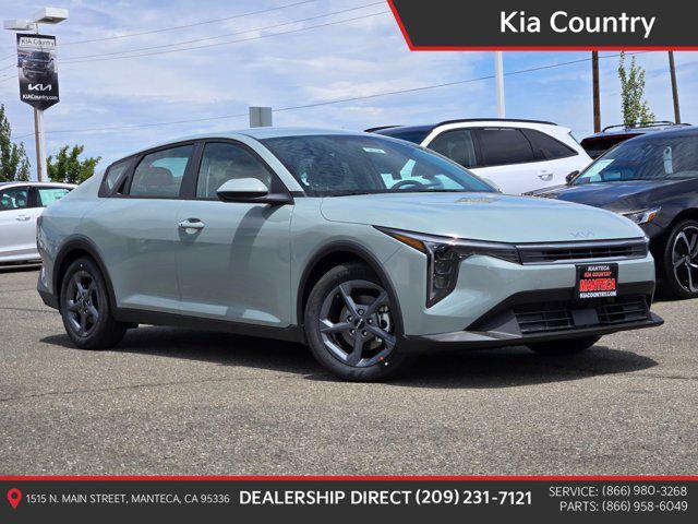 new 2025 Kia K4 car, priced at $24,165