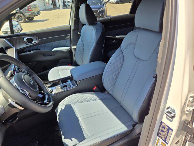 new 2025 Kia Sorento Hybrid car, priced at $49,510