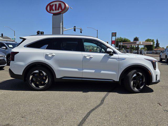 new 2025 Kia Sorento Hybrid car, priced at $49,510