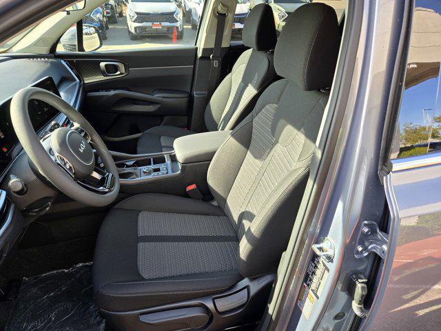 new 2025 Kia Sorento car, priced at $33,830
