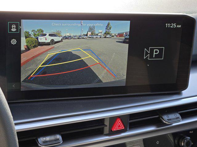 new 2025 Kia Sorento car, priced at $33,830