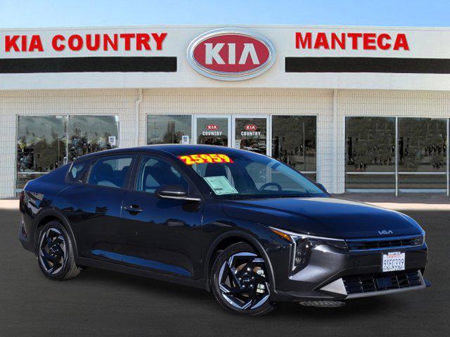 used 2025 Kia K4 car, priced at $25,859