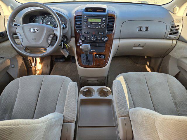 used 2006 Kia Sedona car, priced at $6,788