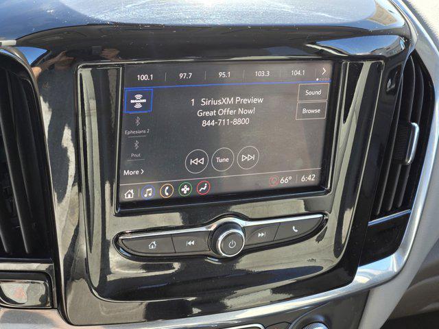 used 2020 Chevrolet Traverse car, priced at $23,377