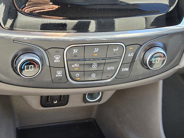 used 2020 Chevrolet Traverse car, priced at $23,377
