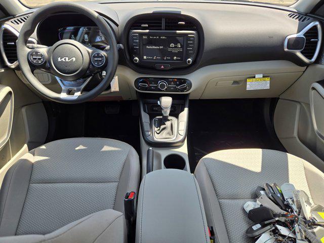 new 2025 Kia Soul car, priced at $22,960