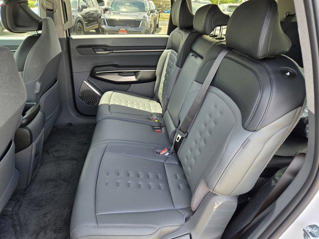 new 2026 Kia EV9 car, priced at $66,470
