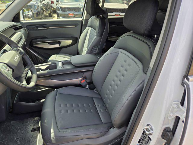 new 2026 Kia EV9 car, priced at $66,470