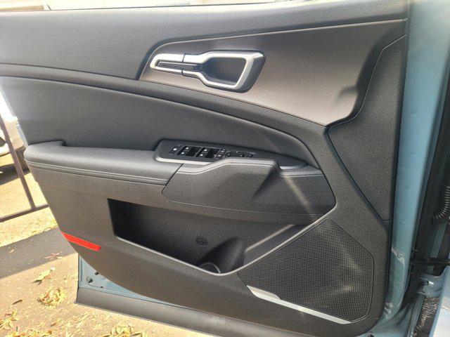 new 2026 Kia Sportage Hybrid car, priced at $36,425