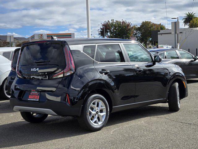 new 2025 Kia Soul car, priced at $23,030