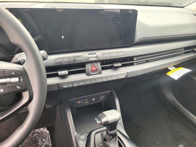 new 2025 Kia K4 car, priced at $24,580