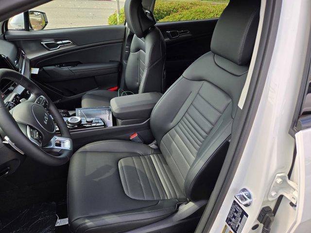 new 2025 Kia Sportage Hybrid car, priced at $39,905
