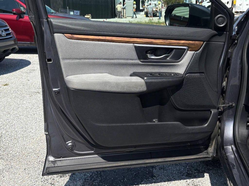 used 2017 Honda CR-V car, priced at $15,999