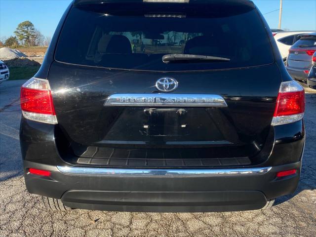 used 2012 Toyota Highlander car, priced at $13,999