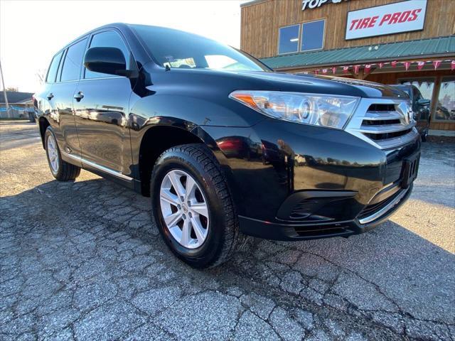 used 2012 Toyota Highlander car, priced at $13,999