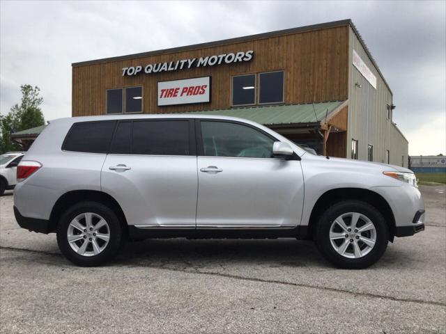 used 2012 Toyota Highlander car, priced at $15,750