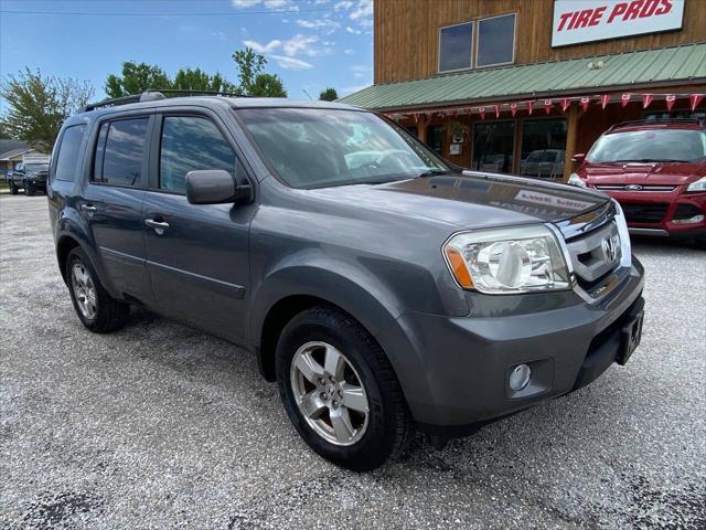 used 2011 Honda Pilot car, priced at $13,999