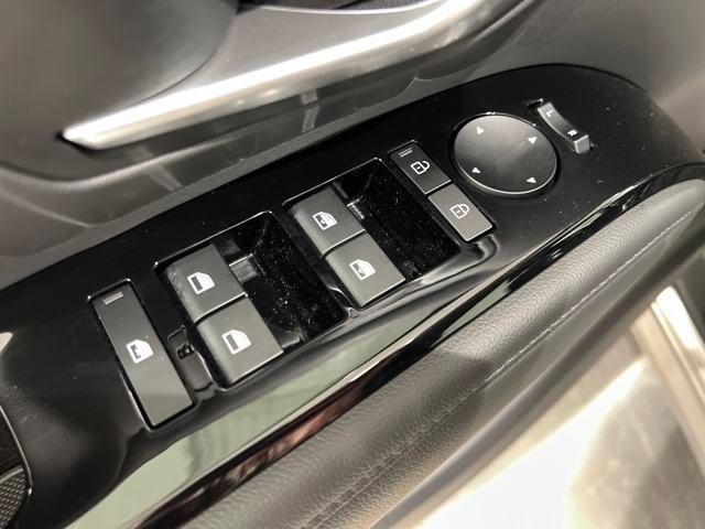 used 2025 Hyundai TUCSON Hybrid car, priced at $38,235