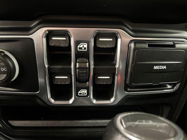 used 2021 Jeep Gladiator car, priced at $28,813