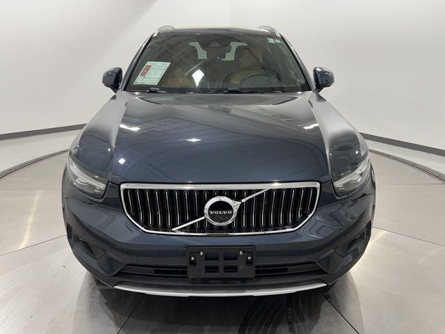 used 2022 Volvo XC40 car, priced at $35,277