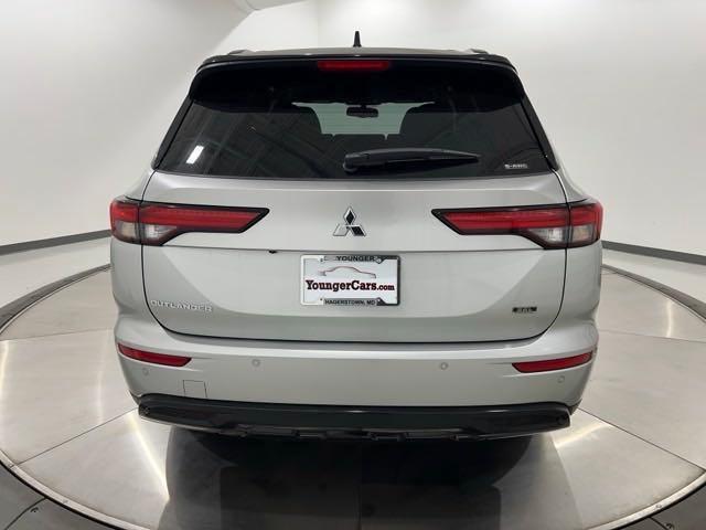 new 2024 Mitsubishi Outlander car, priced at $35,035