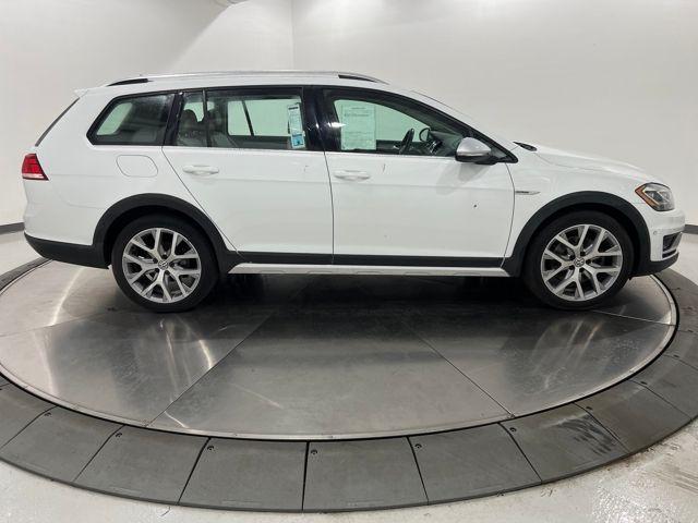 used 2019 Volkswagen Golf Alltrack car, priced at $15,346