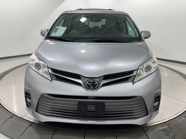 used 2018 Toyota Sienna car, priced at $25,128