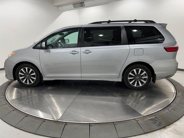 used 2018 Toyota Sienna car, priced at $25,128