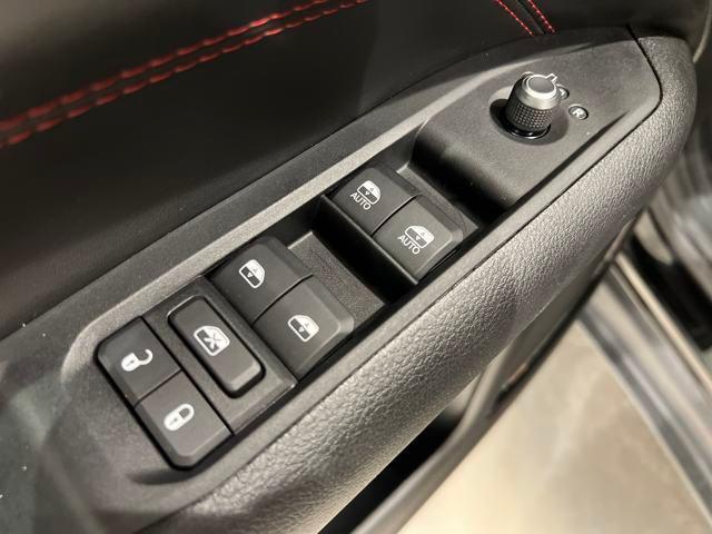 used 2022 Jeep Compass car, priced at $22,301
