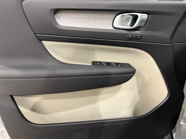 used 2025 Volvo XC40 car, priced at $39,748