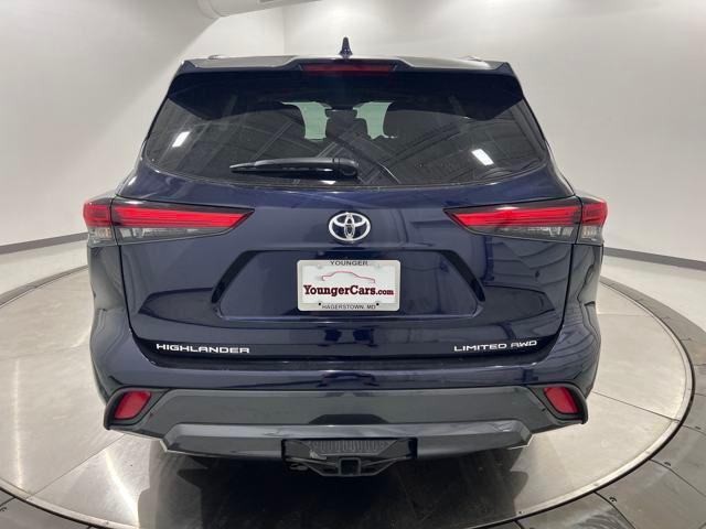 used 2023 Toyota Highlander car, priced at $41,810