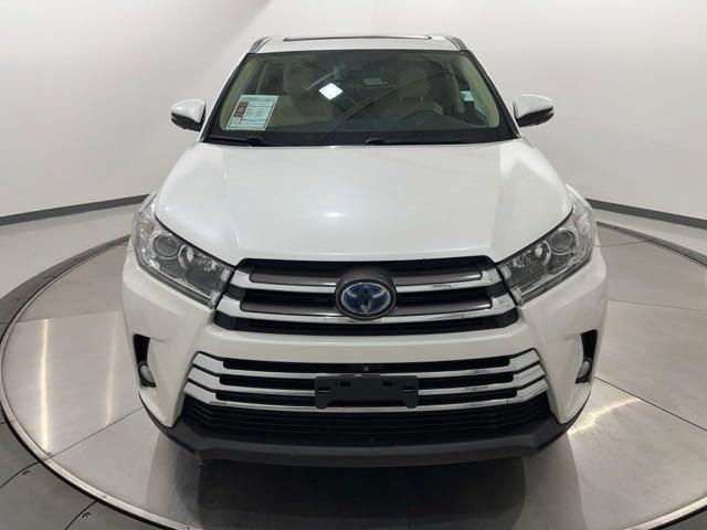 used 2018 Toyota Highlander Hybrid car, priced at $24,534