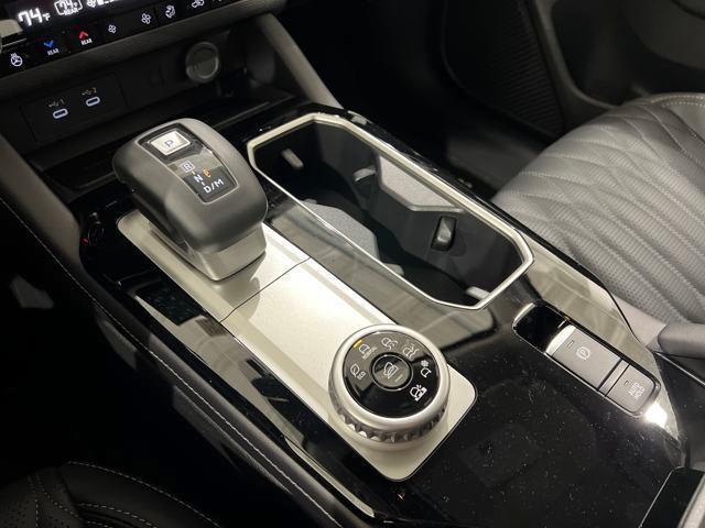 new 2025 Mitsubishi Outlander car, priced at $39,845