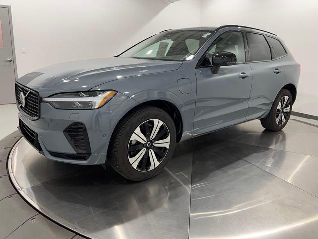 used 2024 Volvo XC60 Recharge Plug-In Hybrid car, priced at $53,621