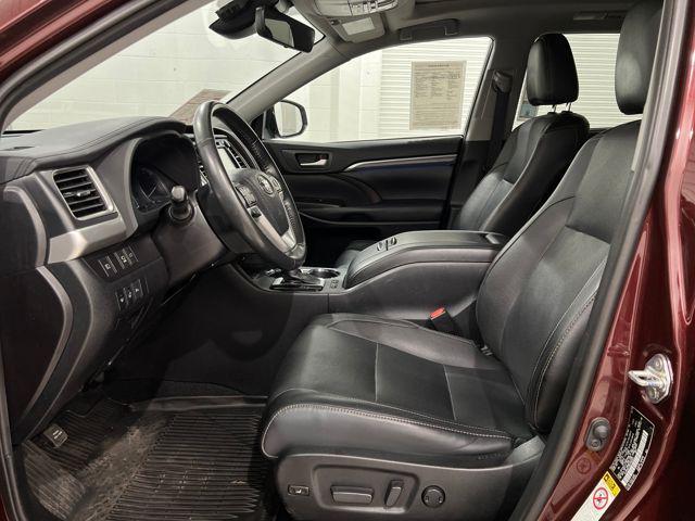 used 2019 Toyota Highlander Hybrid car, priced at $19,867