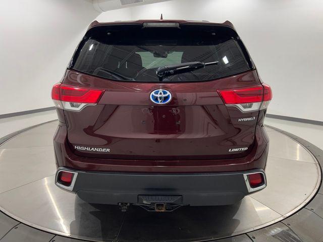 used 2019 Toyota Highlander Hybrid car, priced at $19,867