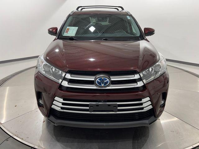 used 2019 Toyota Highlander Hybrid car, priced at $19,867